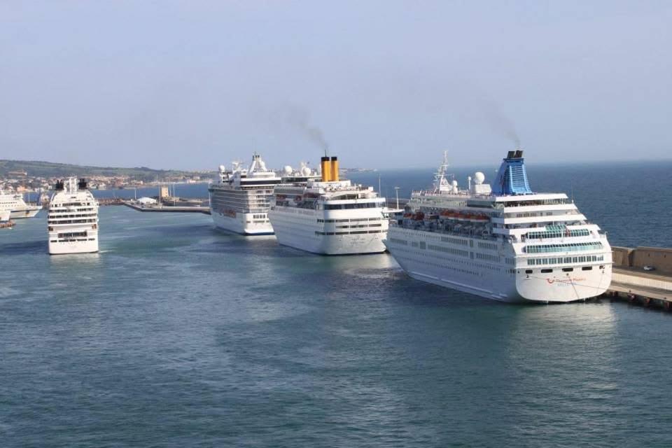 Stella Di Mare- Cruise Shuttle Civitavecchia Exterior foto
